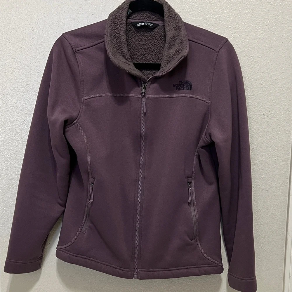 North Face Jacket Womens M Full Zip Long Sleeve Outdoors Purple Fleece Casual - Picture 1 of 9
